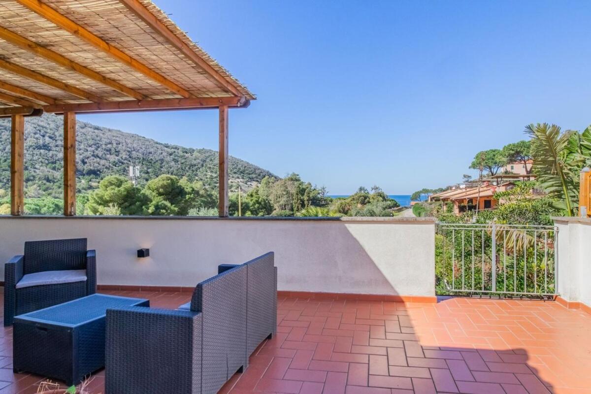 Villa Acquasalata Nisporto ภายนอก รูปภาพ