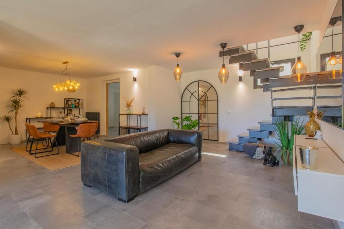 Villa Acquasalata Nisporto ภายนอก รูปภาพ