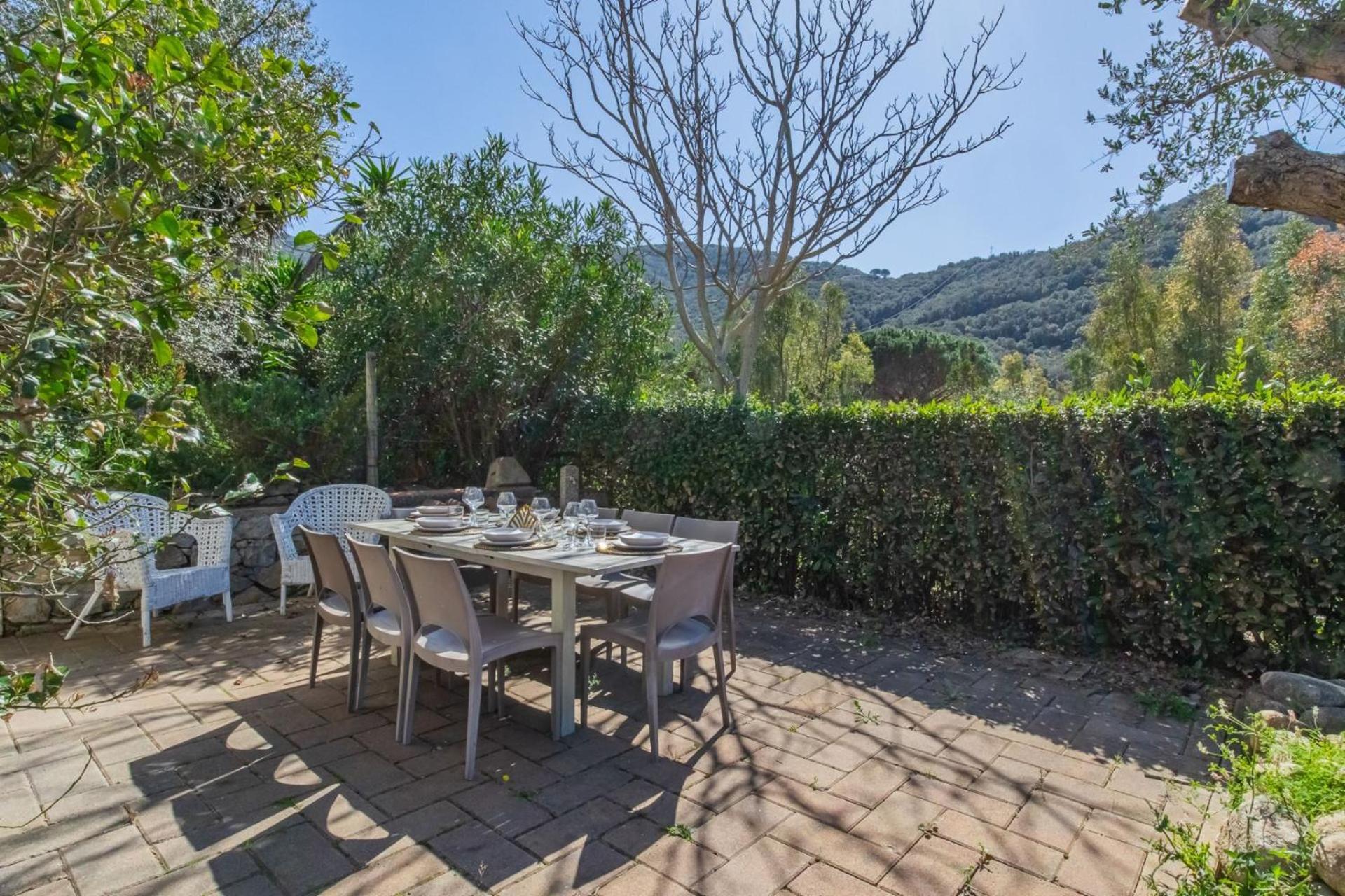 Villa Acquasalata Nisporto ภายนอก รูปภาพ