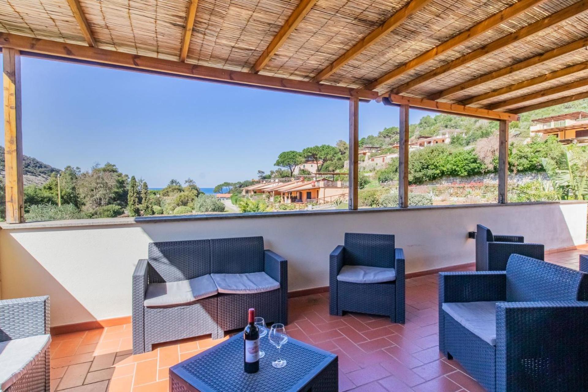 Villa Acquasalata Nisporto ภายนอก รูปภาพ